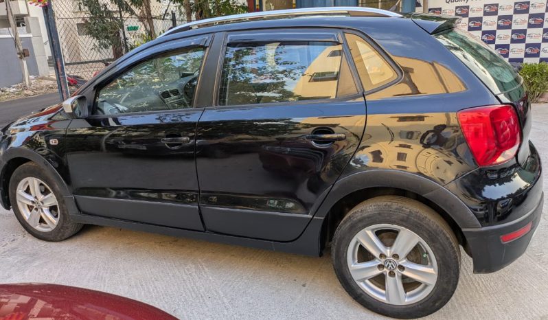 
								Volkswagen Cross Polo TDI 2015 Diesel full									