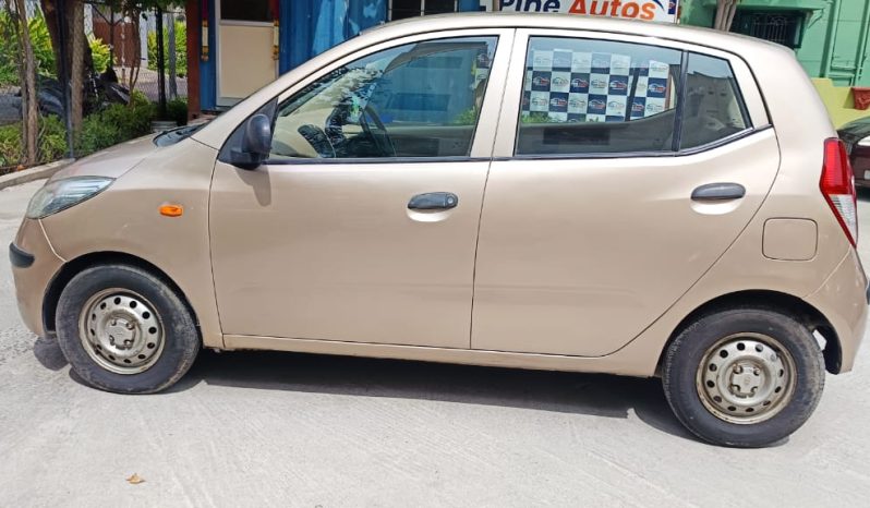 
								Hyundai i10  Era 2009 petrol full									