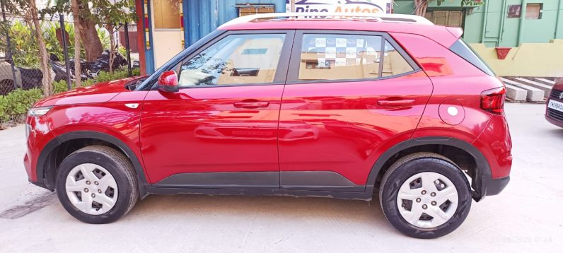 
								Hyundai Venue 1.2 s Petrol 2019 full									