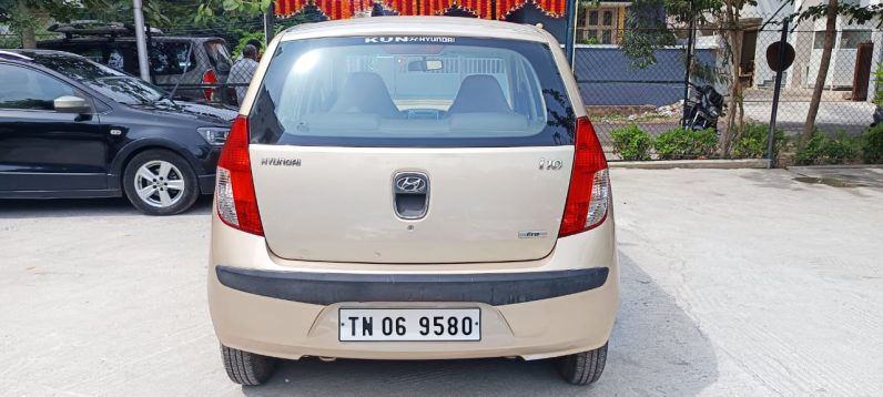 
								Hyundai i10  Era 2009 petrol full									