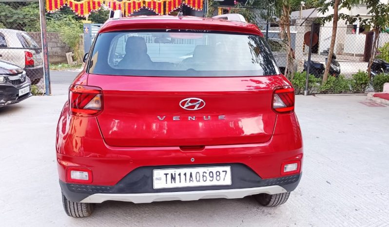 
								Hyundai Venue 1.2 s Petrol 2019 full									