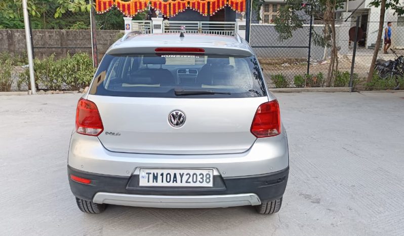 
								Volkswagen Cross Polo 2017 petrol full									