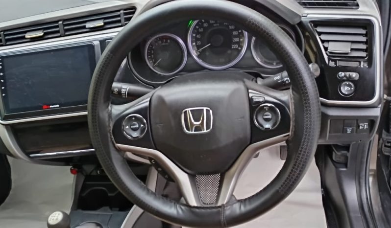 
								Honda City V 2018 petrol full									