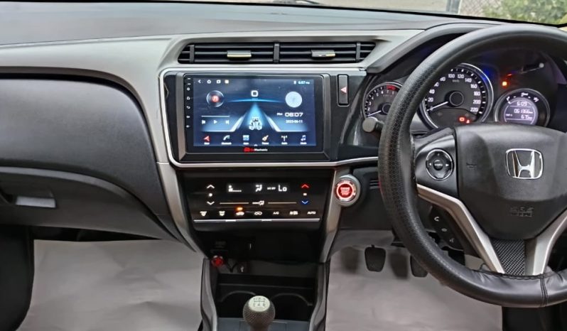 
								Honda City V 2018 petrol full									
