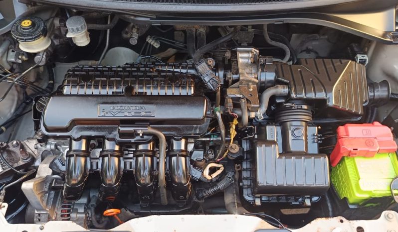 
								Honda Brio 1.2 SMT 2013 Petrol full									