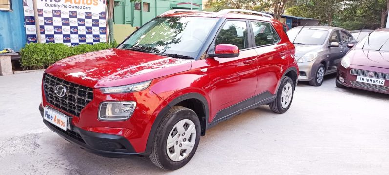 
								Hyundai Venue 1.2 s Petrol 2019 full									