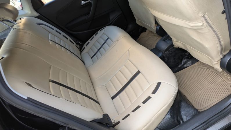 
								Volkswagen Cross Polo TDI 2015 Diesel full									