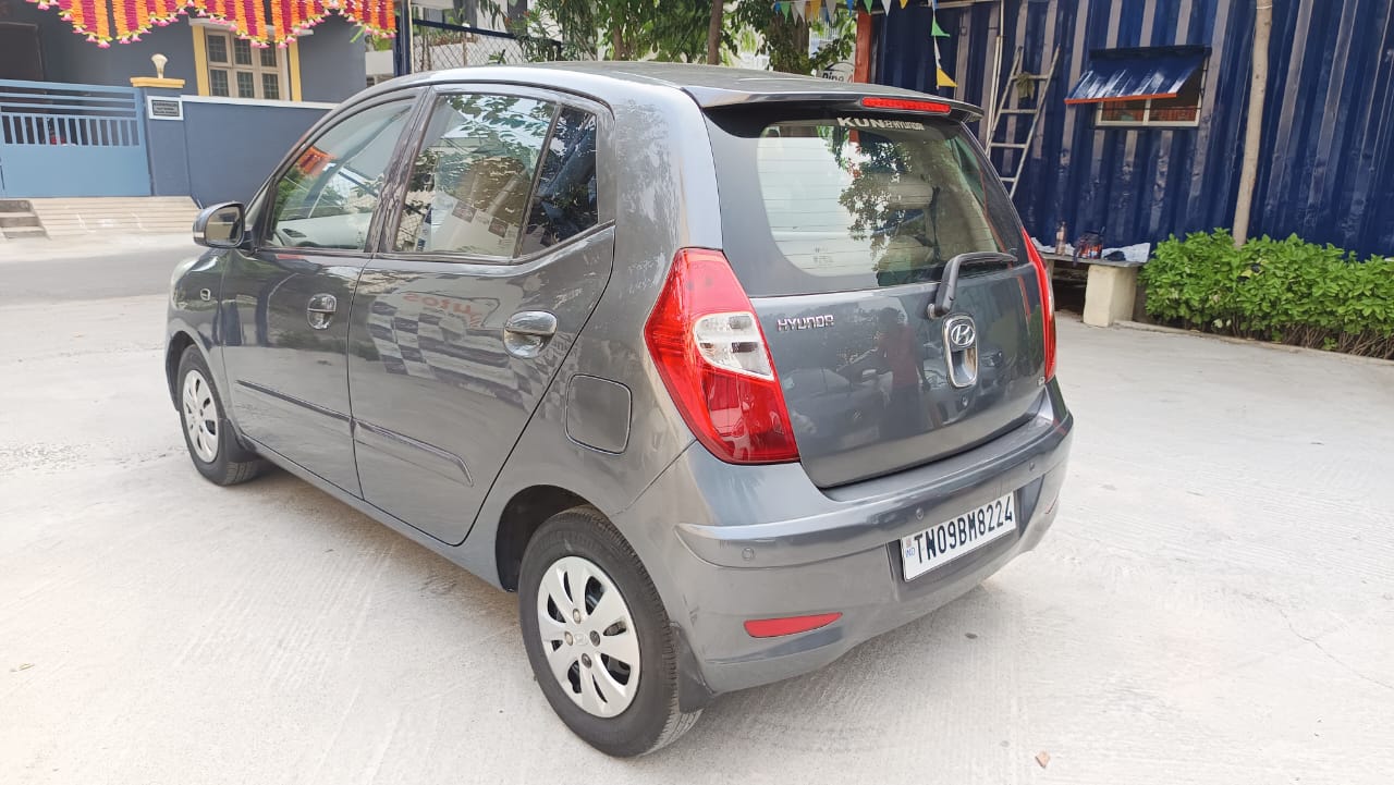 HYUNDAI I10
