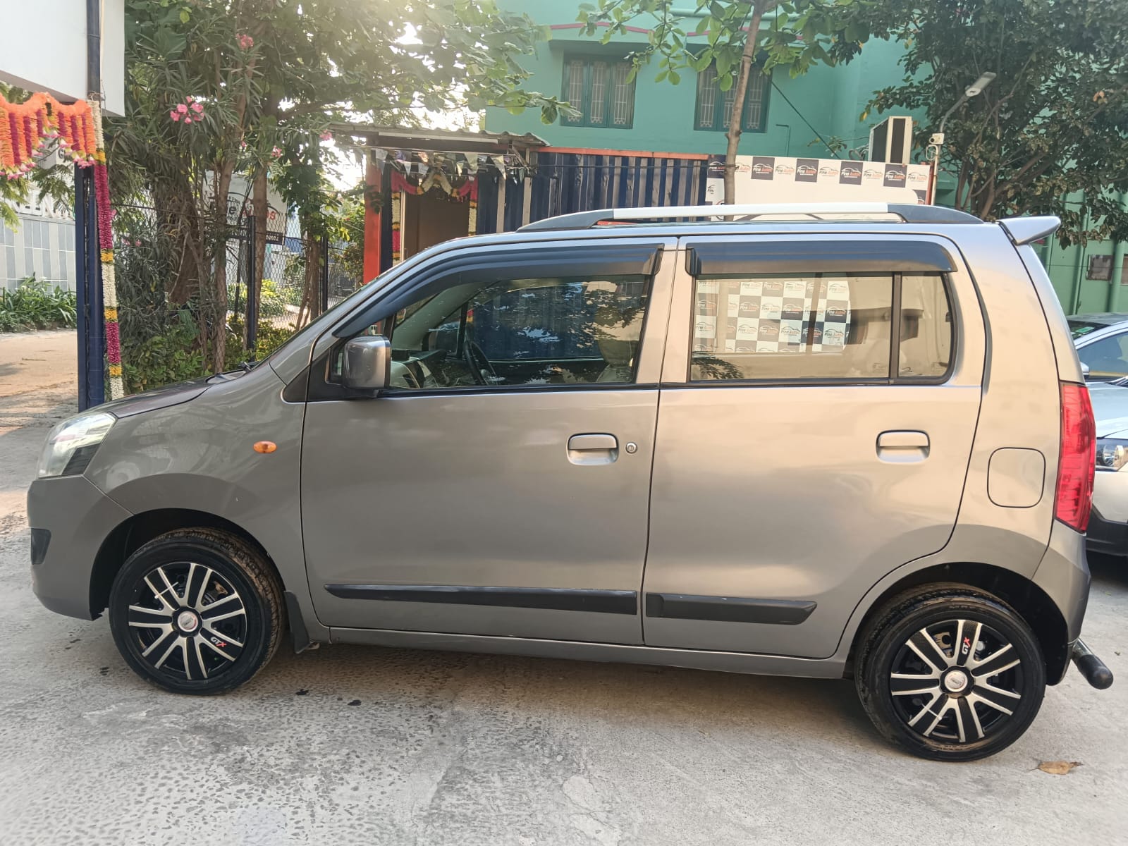 MARUTI SUZUKI WAGONR