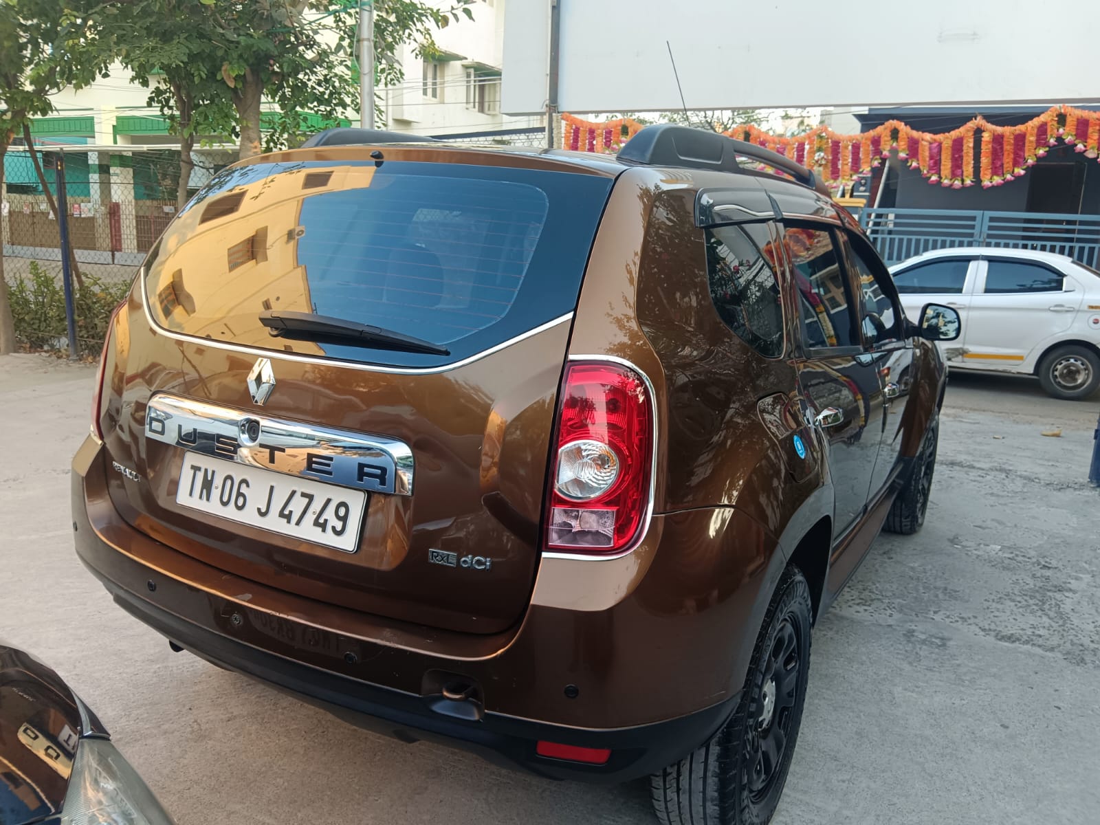 RENAULT DUSTER