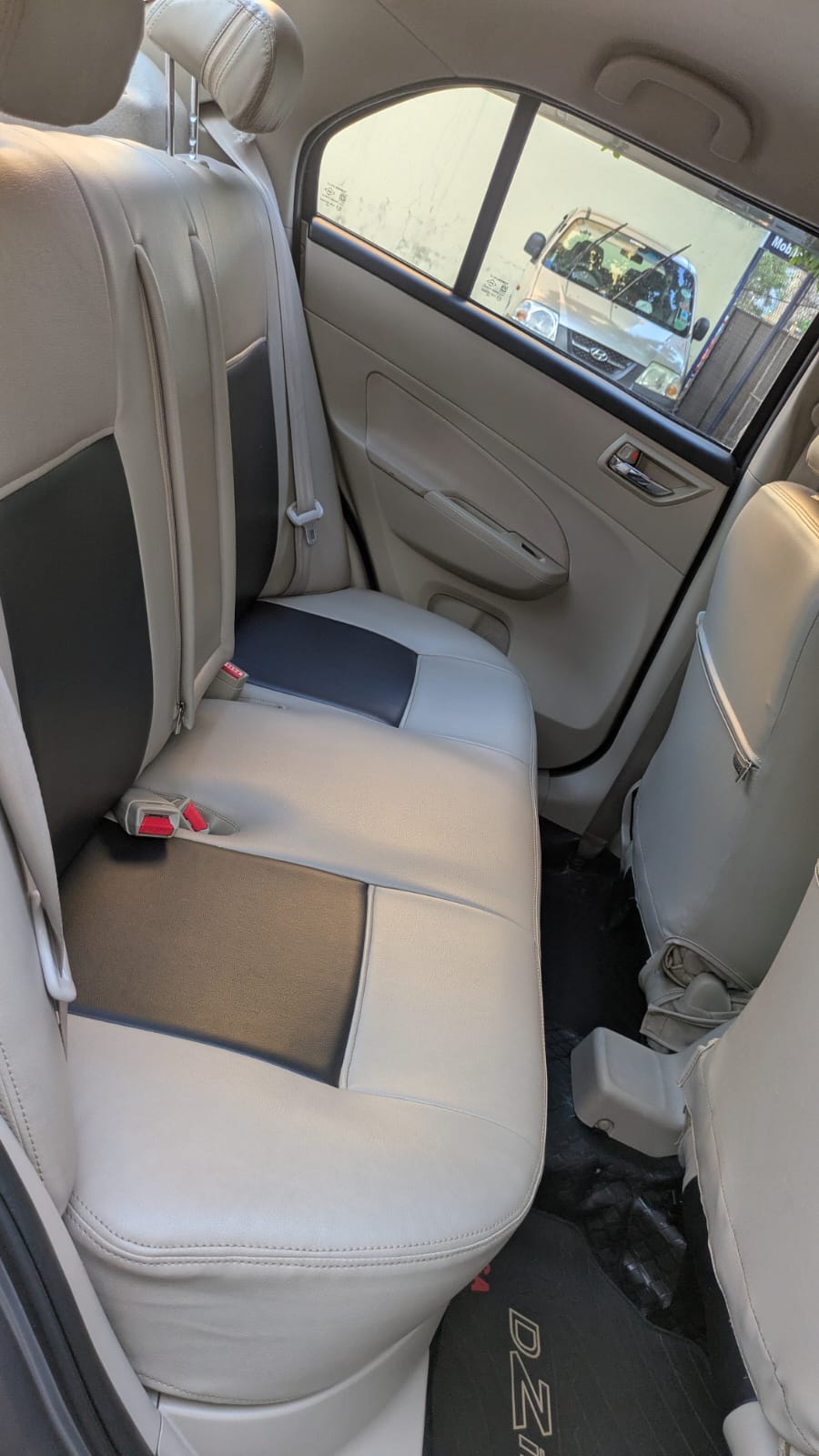 MARUTI SUZUKI SWIFT DZIRE